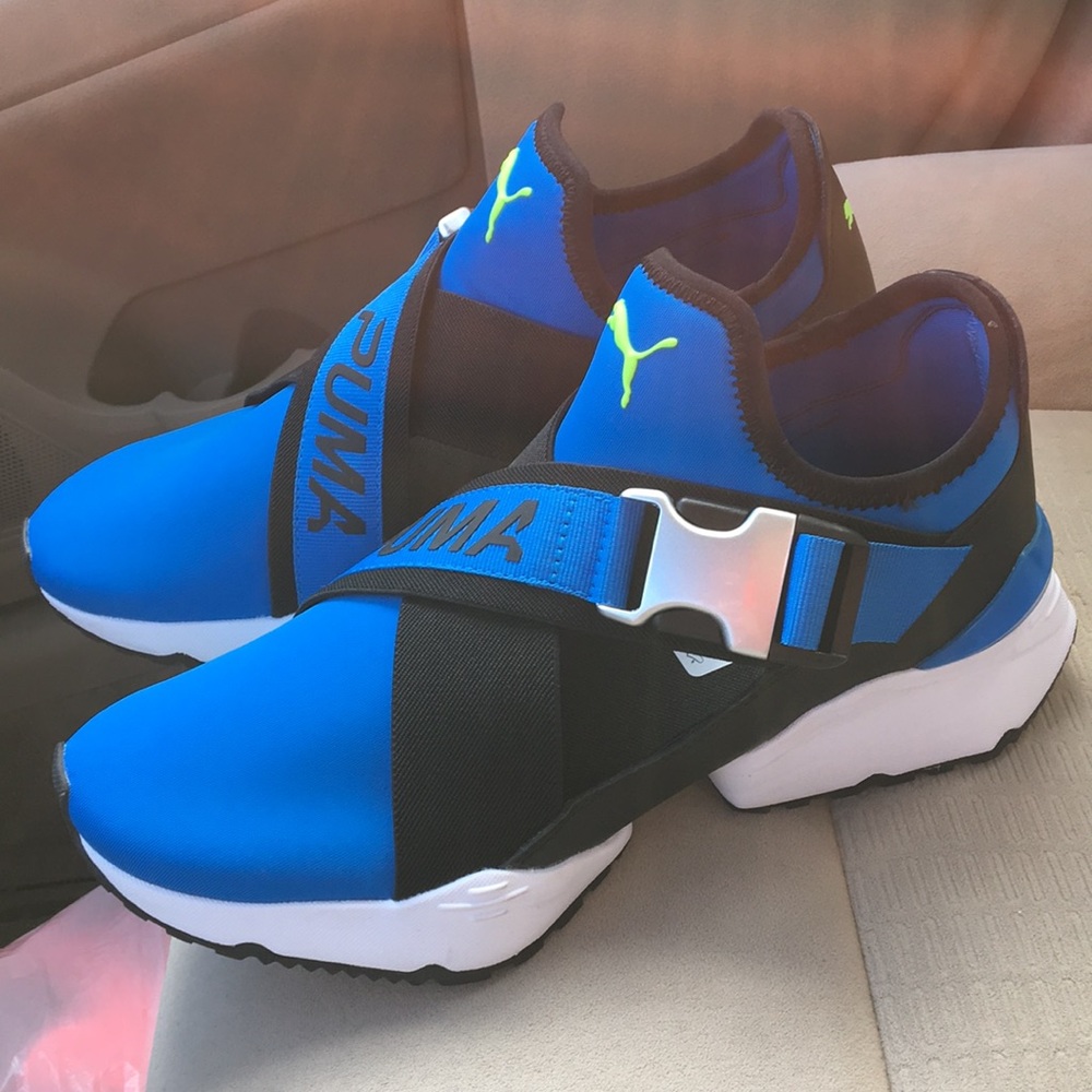 Blue muse cutout sneakers